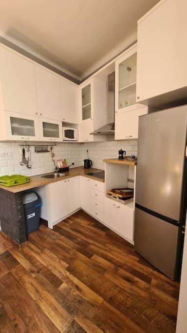 Апартаменты Your Royal 2 Bedroom Center *